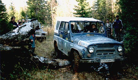 photo01ab.jpg (28101 bytes)
