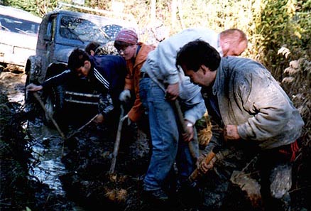 photo01ab.jpg (28101 bytes)