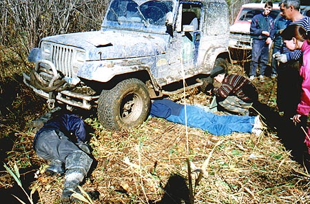 photo01ab.jpg (28101 bytes)